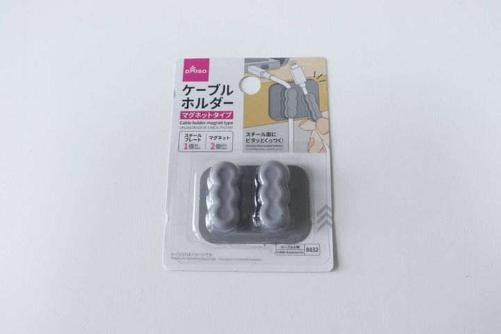 ケーブルホルダーマグネットタイプ（2個） パッケージ