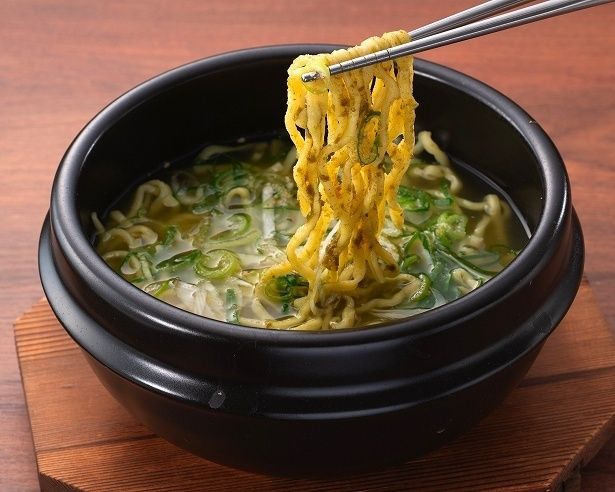 「石鍋ごまねぎ青唐ラーメン」