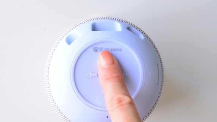 100均のスマホスピーカーを買ってみたら……優秀なヤツがいた【ダイソー】
