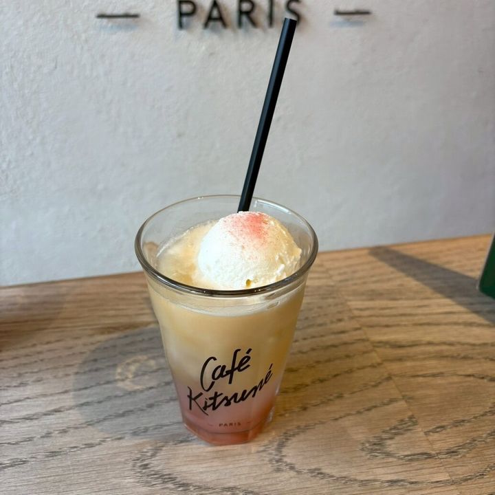 カフェ キツネ アールグレイピーチソーダ