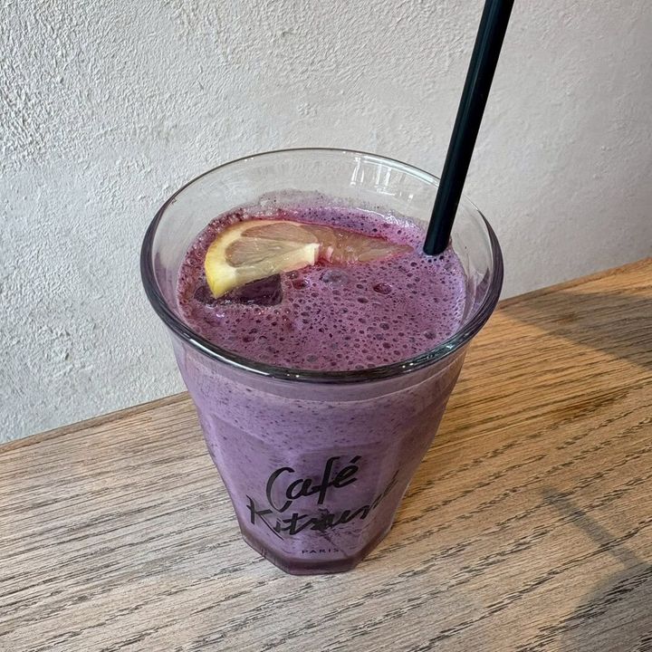 カフェ キツネ ブルーベリーグリーンスムージー