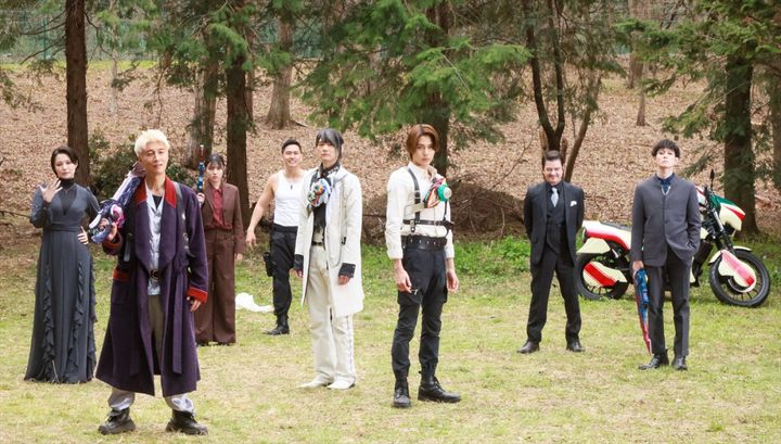 映画『仮面ライダーゼッツ』場面写真 映画「ゼッツ・ギャバン インフィニティ」製作委員会 （C）石森プロ・テレビ朝日・ADK EM・東映 （C）テレビ朝日・東映AG・東映 width=