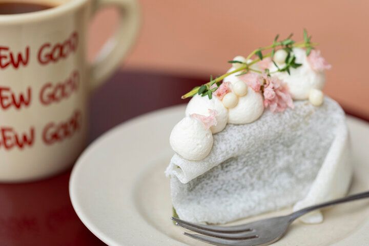 元診療所をリノベした、代々木上原の隠れ家カフェ&レストラン。自家製ケーキ＆モーニングが絶品「sew」