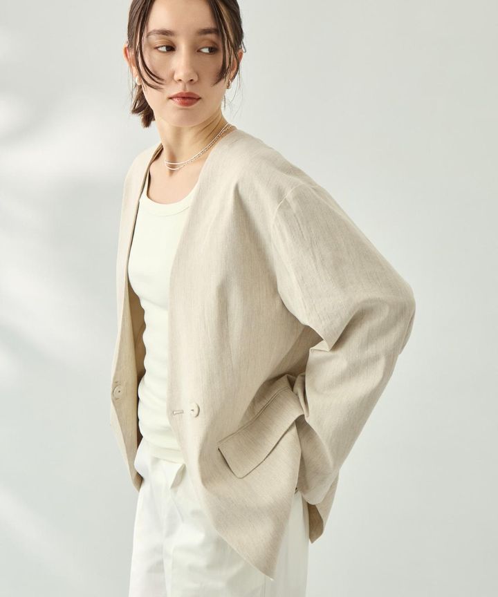 画像: 「コットンリネンノーカラージャケット」￥35,200 出典：キータイムズ