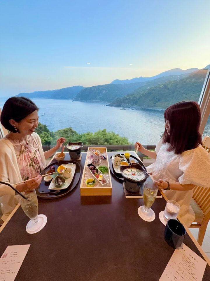 赤沢温泉ホテルのレストラン「綺羅（きら）」で夕食