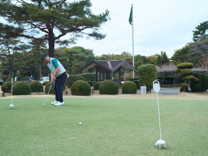 ラウンド前にすぐできる！「3パットを防ぐ」練習法をシニアプロが解説