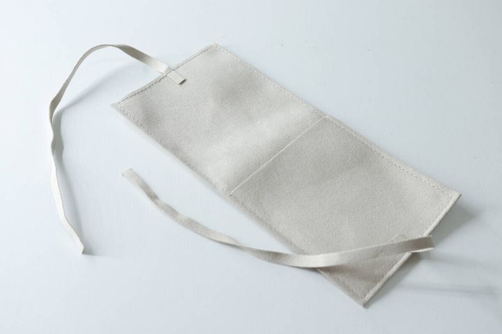 ジュエリーケース（シンプル、7.7cm×8cm）
