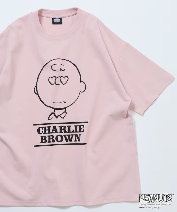 「PEANUTS/ピーナッツ 別注 ビッグシルエット クルーネックTシャツ/チャーリー・ブラウン/Heart Eye 【限定展開】(ピンク)」(4994円)