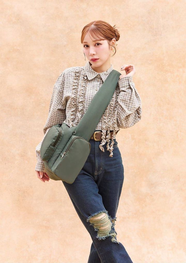 古川優香が本気で作った！ 多機能 Shoulder Bag Book