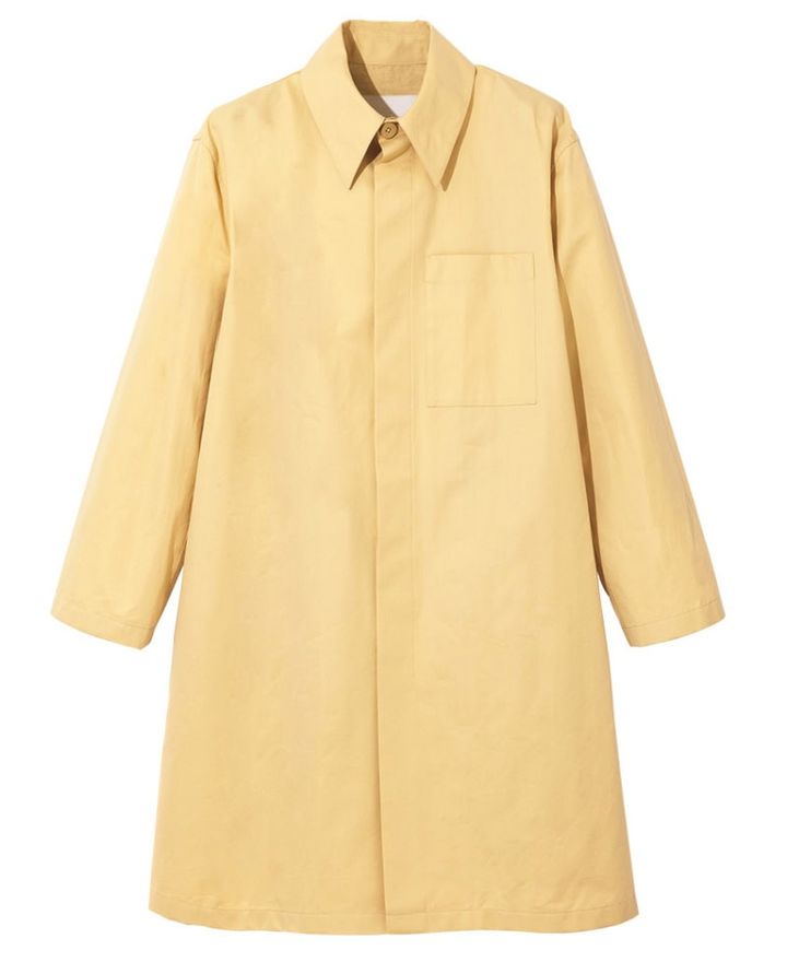 「比翼仕立てのシャツを大きくしたような形がクリーン」（H）コート￥390,500（ジル サンダー／ジルサンダージャパン）