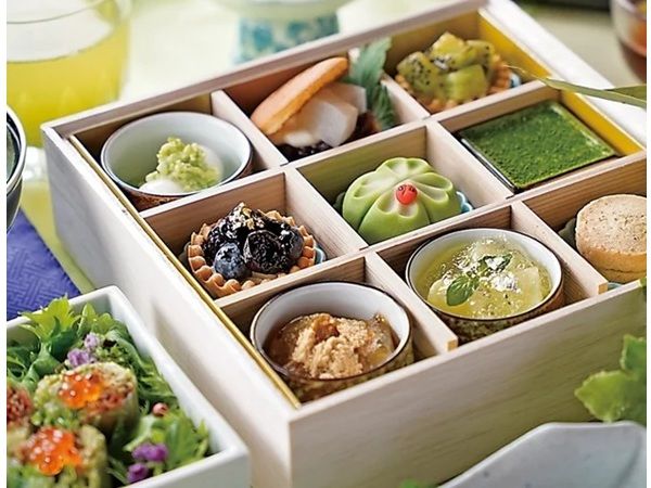 【東京都港区】明治記念館の懐石料亭「花がすみ」に「夏のアフタヌーンティー」が登場。平日限定！