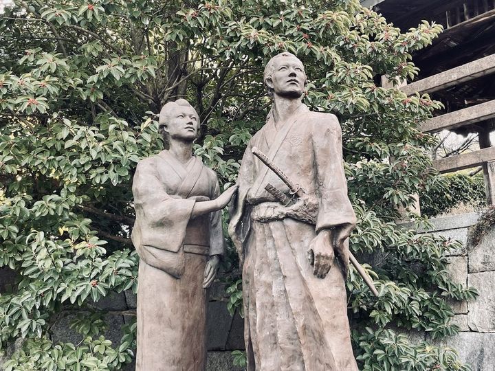 坂本龍馬の像２