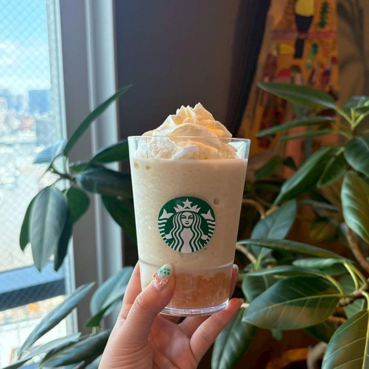 スターバックス ハニーバナナフラペチーノ®