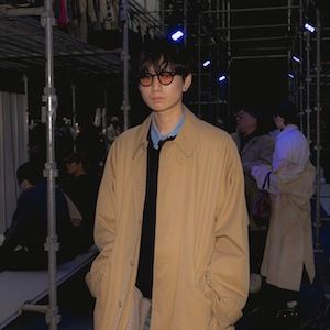 日用品図鑑：ブランドコミュニケーター・南條壱成の愛用する〈Hender Scheme〉のレザースリッパetc.