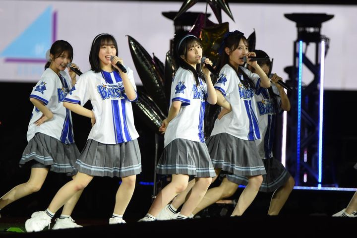 画像1: M3.2期生松田好花の卒業曲、大野愛実がセンターの『クリフハンガー』
