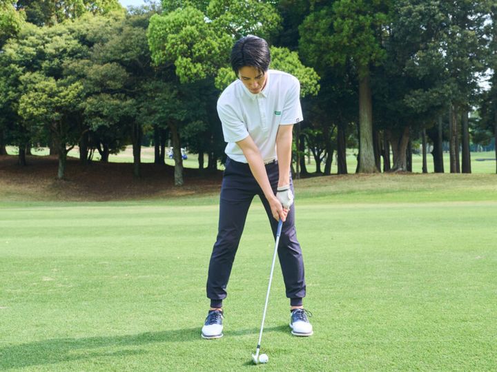 クラブを左手から持つのはNG⁉ミスの原因は打つ前のルーティンにあり