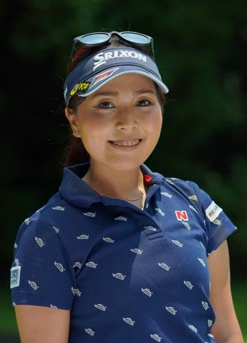青木瀬令奈,有村智恵の振り方を連続写真で解説！体を強く捻転する！