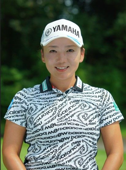 青木瀬令奈,有村智恵の振り方を連続写真で解説！体を強く捻転する！