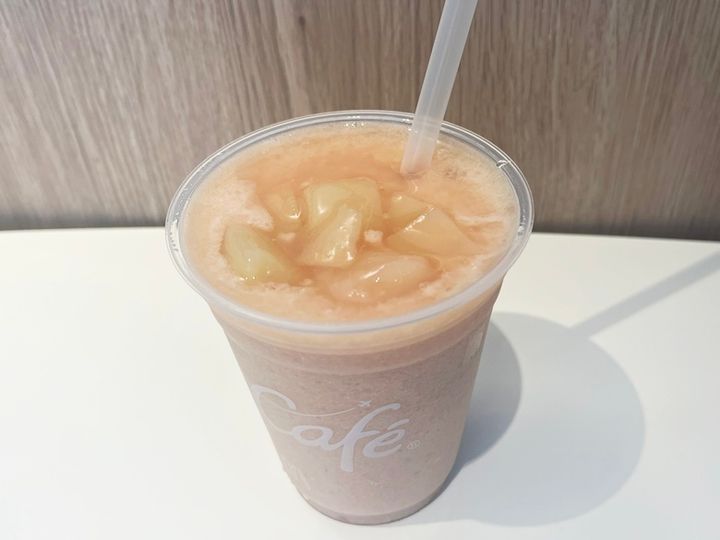 今年も登場！人気の「もものスムージー」