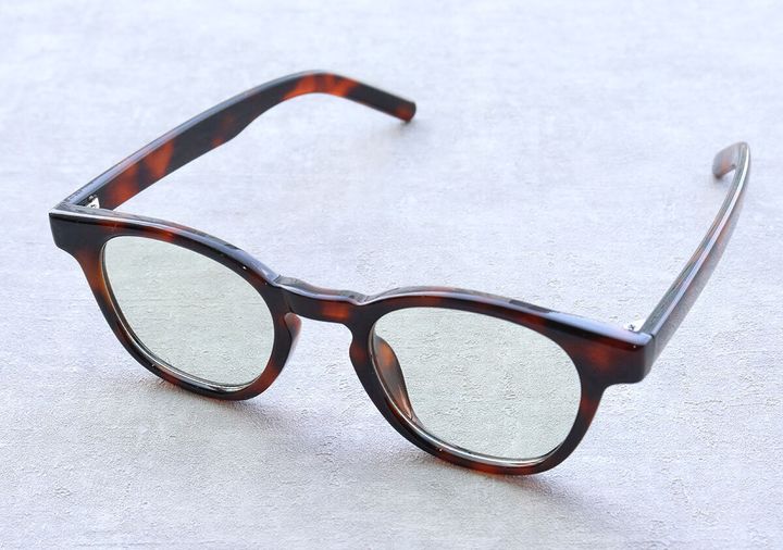 宝島社ムック付録99.9% UV block 調光グラス AMBER BROWN3