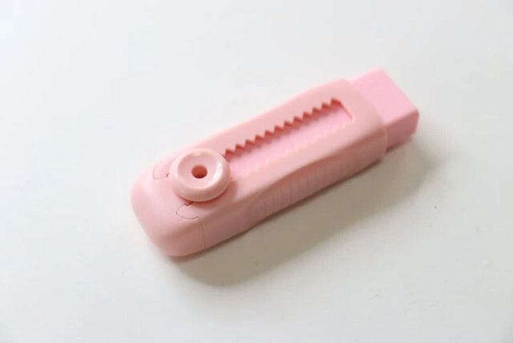 ダイソー スライド式消しゴム（パステル）