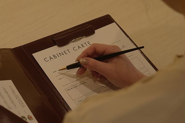 【京都府京都市】香りの組み立てを学び、自分だけの香水をつくる「香りの構造」ワークショップ開催！