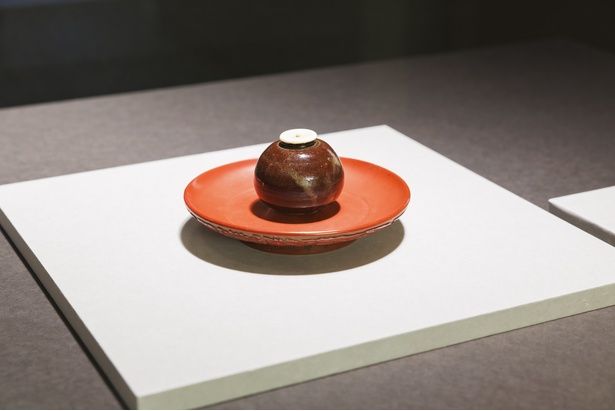 重要文化財 大名物 唐物茄子茶入 銘 富士／南宋時代・13世紀 前田育徳会蔵