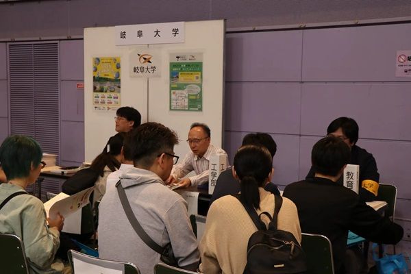 【岐阜県岐阜市】地元エリアから関東・関西の大学まで岐阜に集結！高校生のための進学ガイダンス開催