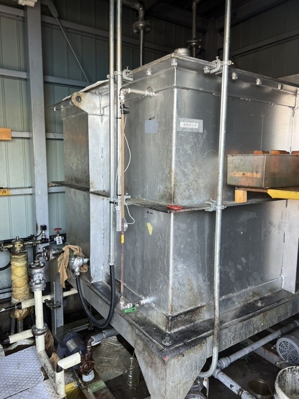 廃食用油の不純物を除去し、水混合や燃焼工程などを経て発電機用ディーゼル燃料を製造
