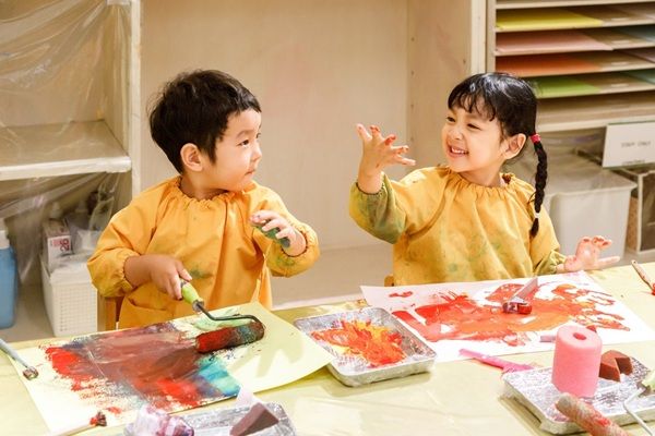 【東京都世田谷区】親子でタンブラーを作る「PLAY! PARK ERIC CARLE×小川珈琲ワークショップ」が開催