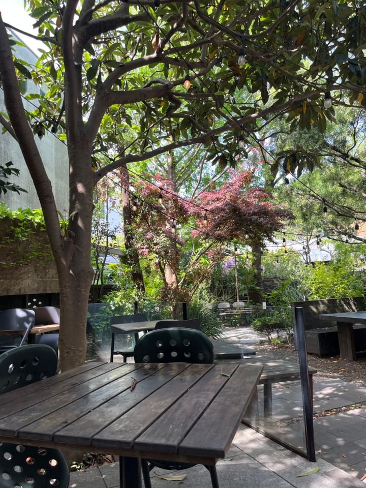 鎌倉の人気カフェ「Garden house」のテラス