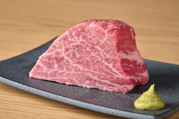 【神奈川県横浜市】最高の肉質を適正価格で、卸出身の肉のプロが横浜に焼肉「うしこぞう横浜店」をOPEN
