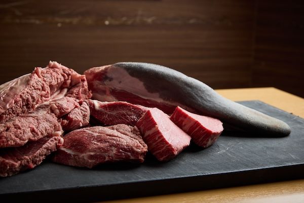 【神奈川県横浜市】最高の肉質を適正価格で、卸出身の肉のプロが横浜に焼肉「うしこぞう横浜店」をOPEN