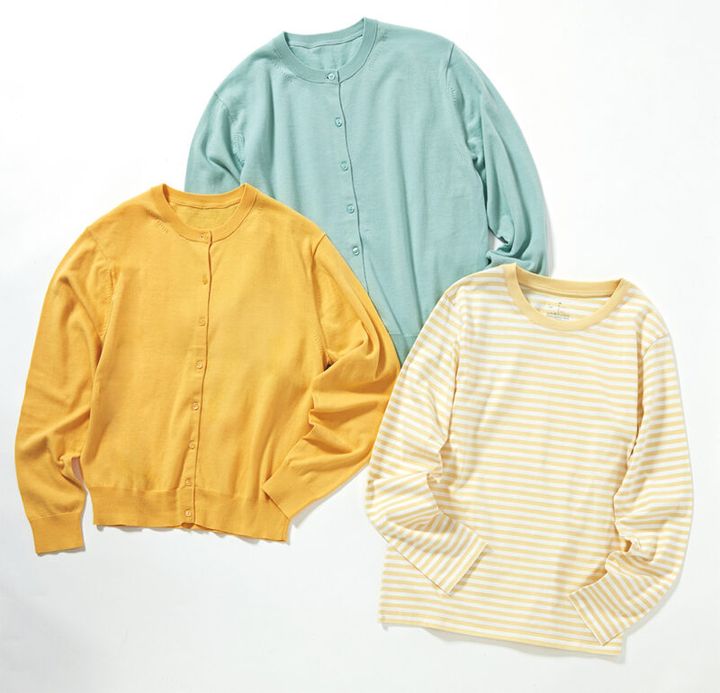 カーディガン各¥2,990、長袖Tシャツ¥1,290／すべて無印良品（無印良品銀座）