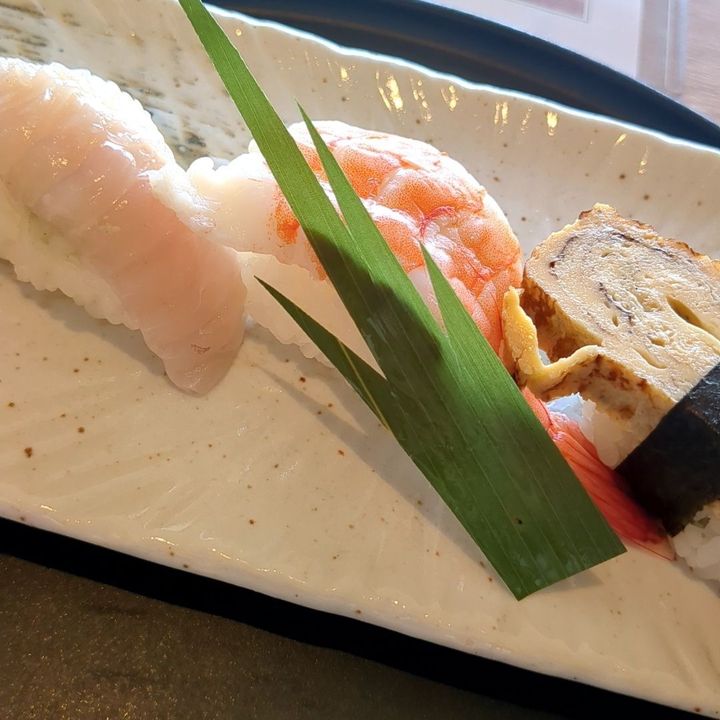 これで税込1100円！？驚きの寿司ランチ！