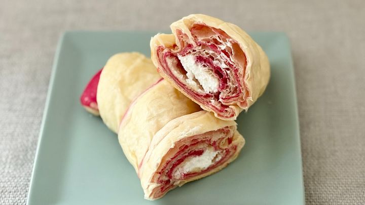 「色鮮やかで良き」【ファミマ】1都3県で限定発売の華やか新作パン