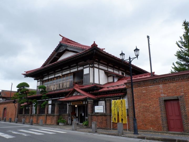 All About ニュース編集部が全国250人を対象に実施した「旅行先に関するアンケート」の調査結果から、梅雨に行きたいと思う「青森県の旅行先」ランキングを発表！ 同率2位「太宰治記念館『斜陽館』」「浅虫温泉」を抑えた1位は？
