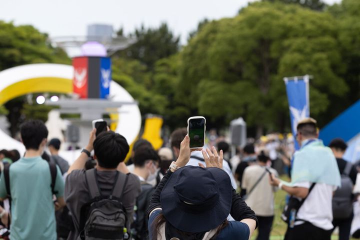 スーパーメガレイド