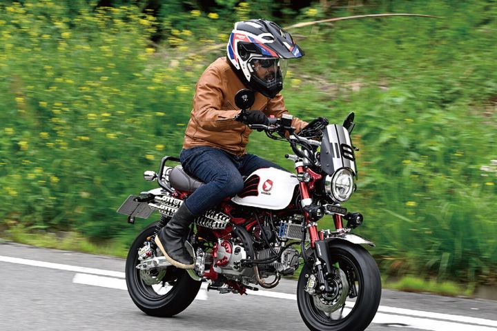 【モンキー・CT125カスタム】往年のCL72が蘇る！SP武川の傑作「スクランブラーマフラー」が4ミニ乗りを虜にする理由