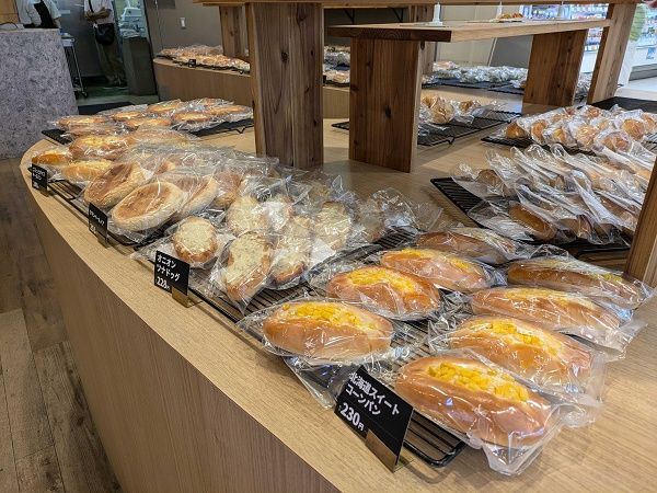 【栃木県鹿沼市】全国各地のパンと出会える「パンフォーユー」が福田屋鹿沼店1階にオープン！