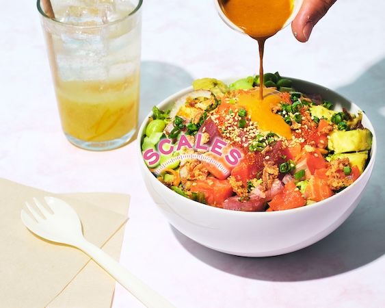 【東京都中目黒区】ヘルシーで野菜たっぷり！ポキ専門店SCALES、UberEats店頭価格を継続