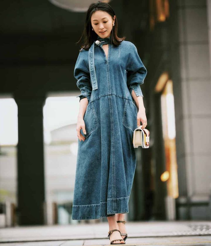 徳澤直子 デニムワンピース コーデ