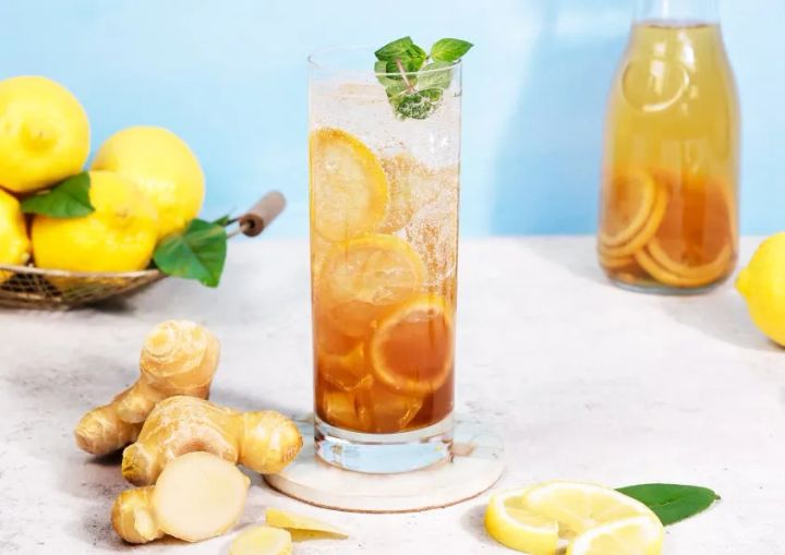 レモンと生姜の飲み物