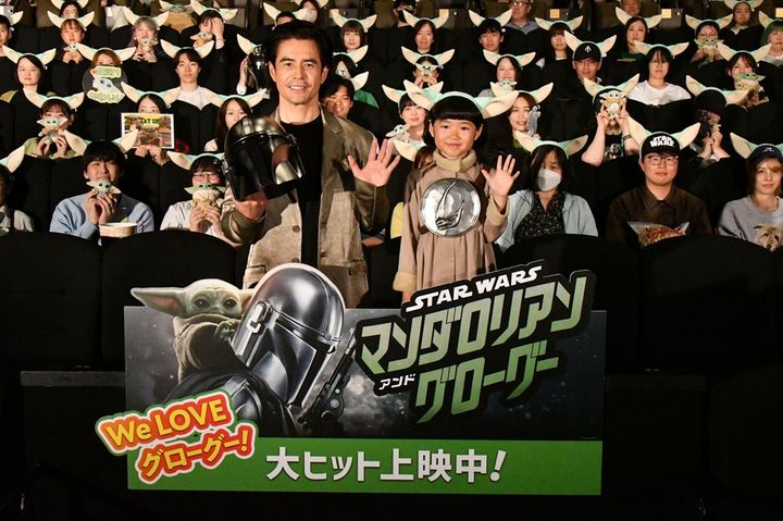 映画『スター・ウォーズ／マンダロリアン・アンド・グローグー』大ヒット記念舞台挨拶レポート