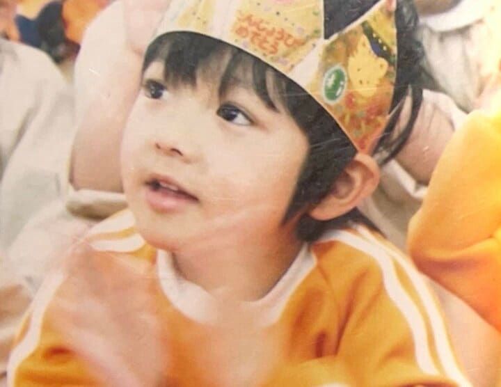 現在は月9に出演したイケメンすぎる高校生に成長！かわいすぎる子供時代に反響