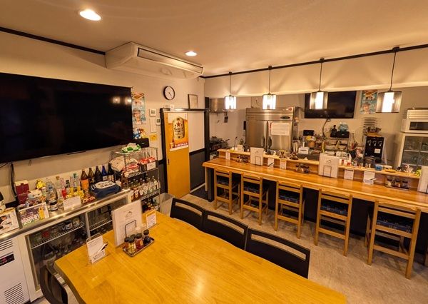 【埼玉県川口市】関東のホークスファンが集う「餃子居酒屋 モモタロ」オープン1周年記念ウィーク開催