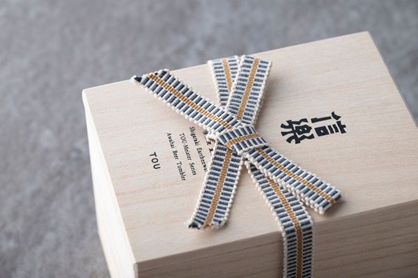 信楽焼ブランド「TOU」、桐箱入りのビアタンブラーを発売！父の日ギフトにおすすめ