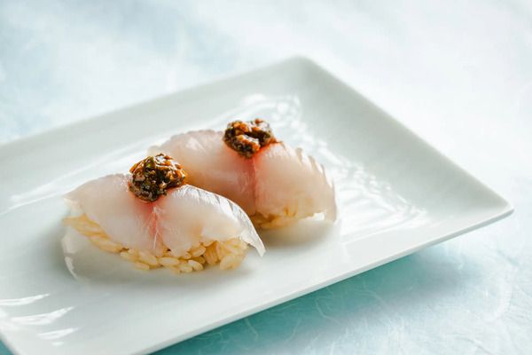 【東京都中央区】日本料理レストラン「GINZA 豉 KUKI」が、発酵と熟成をテーマに月替わりコースを提供