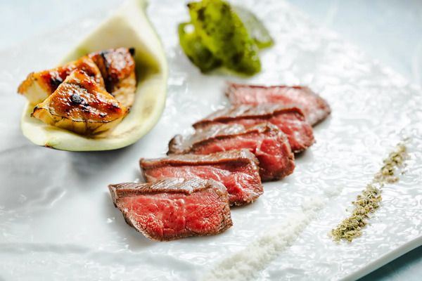 【東京都中央区】日本料理レストラン「GINZA 豉 KUKI」が、発酵と熟成をテーマに月替わりコースを提供