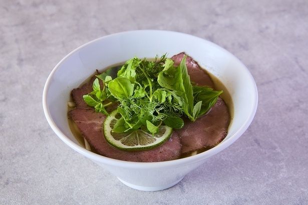 「HAWAIIAN BEEFハーブPHO」(1320円)